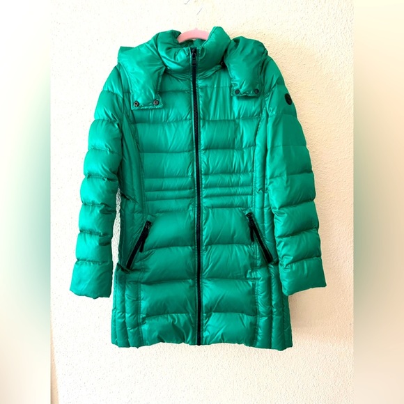 Calvin Klein Jackets & Blazers - CK Jacket L Kelly Green Satin Shine Down Lightweight Puffer Long Hoodie Jacket